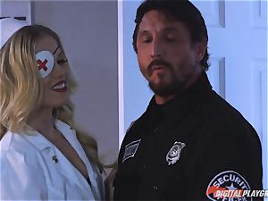 ultra-kinky nurse Ash Hollywood plumbed firm by Tommy Gunn
